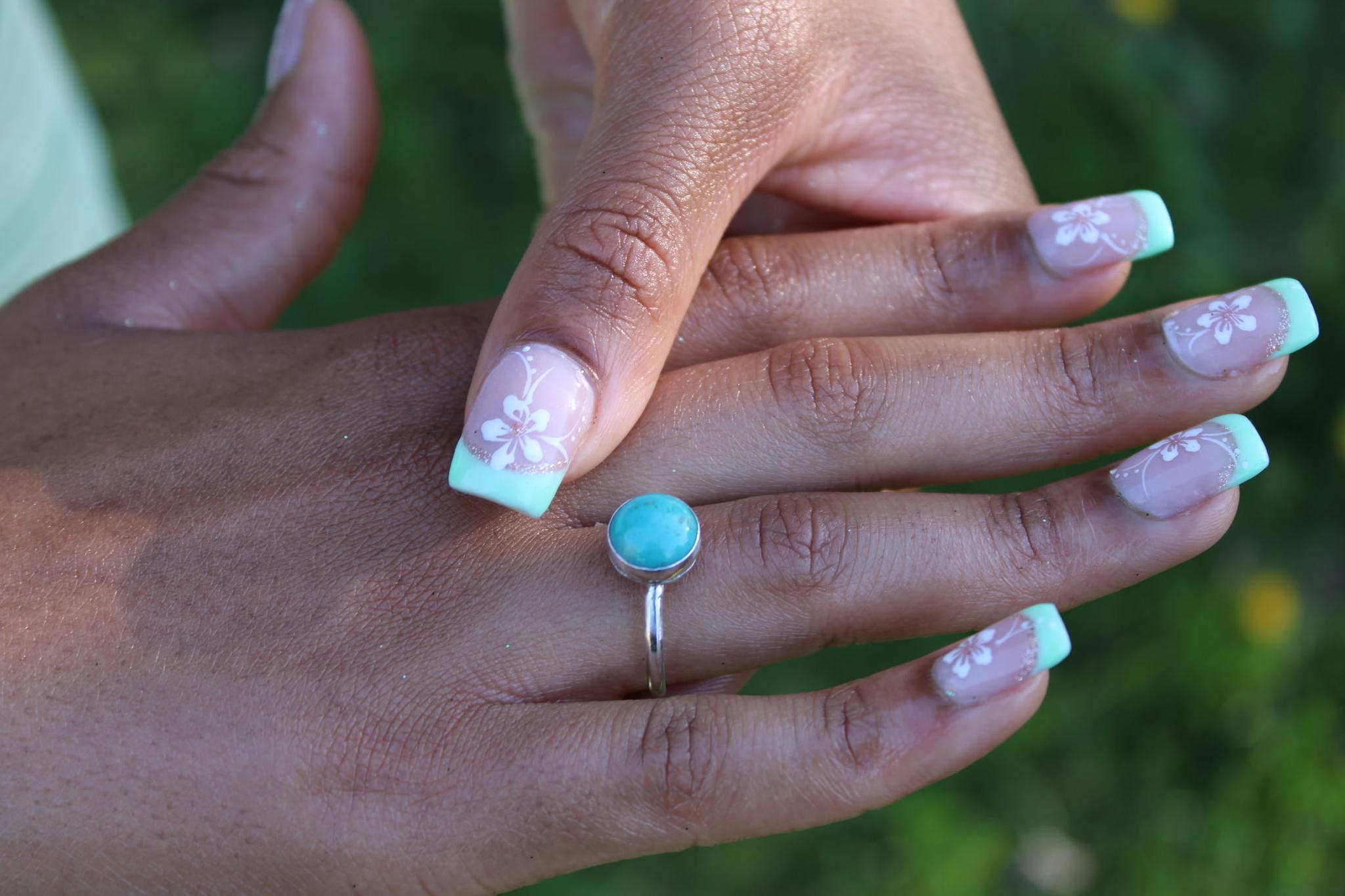 Mohave Turquoise Round Ring in Sterling Silver Size 10  - Turquoise Jewelry - for Calm, Protection & Truth